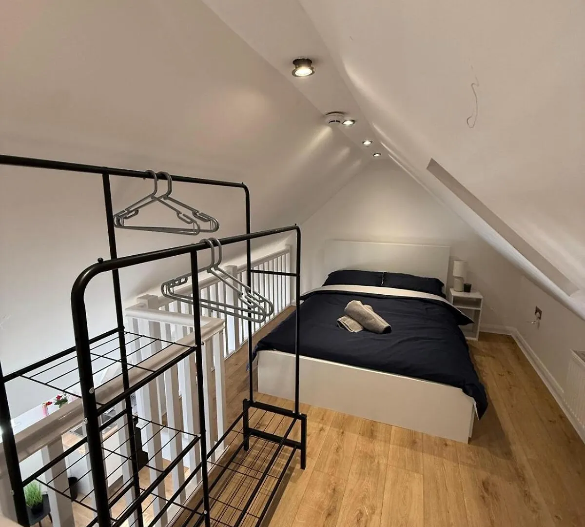 Cosy 2 Bed Cardiff Bay Retreat! Apartment 0*,